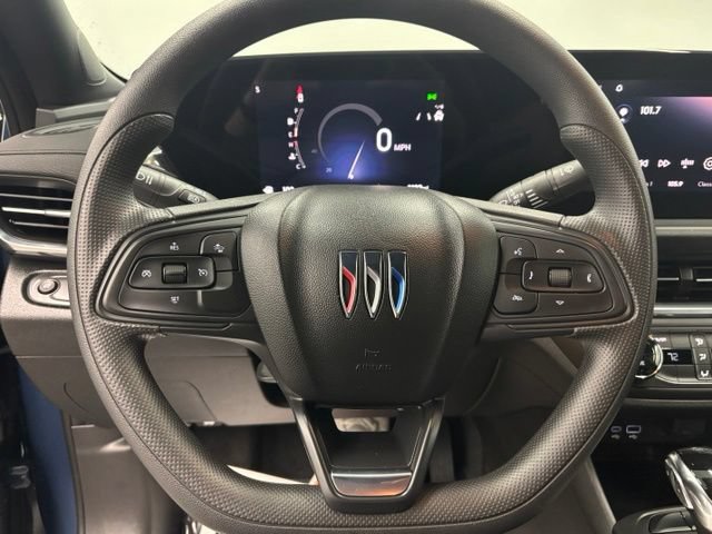 Used 2024 Buick Envista Preferred FWD image 18