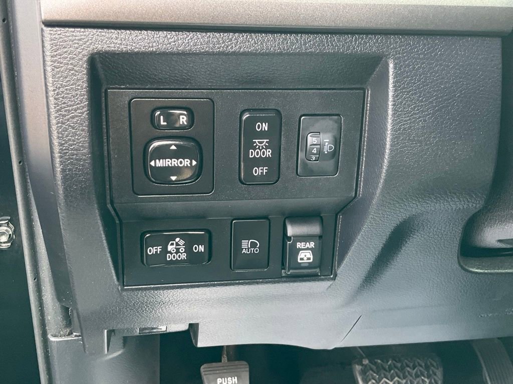 Used 2021 Toyota Tundra SR5 w/ TRD Off-Road Package image 14