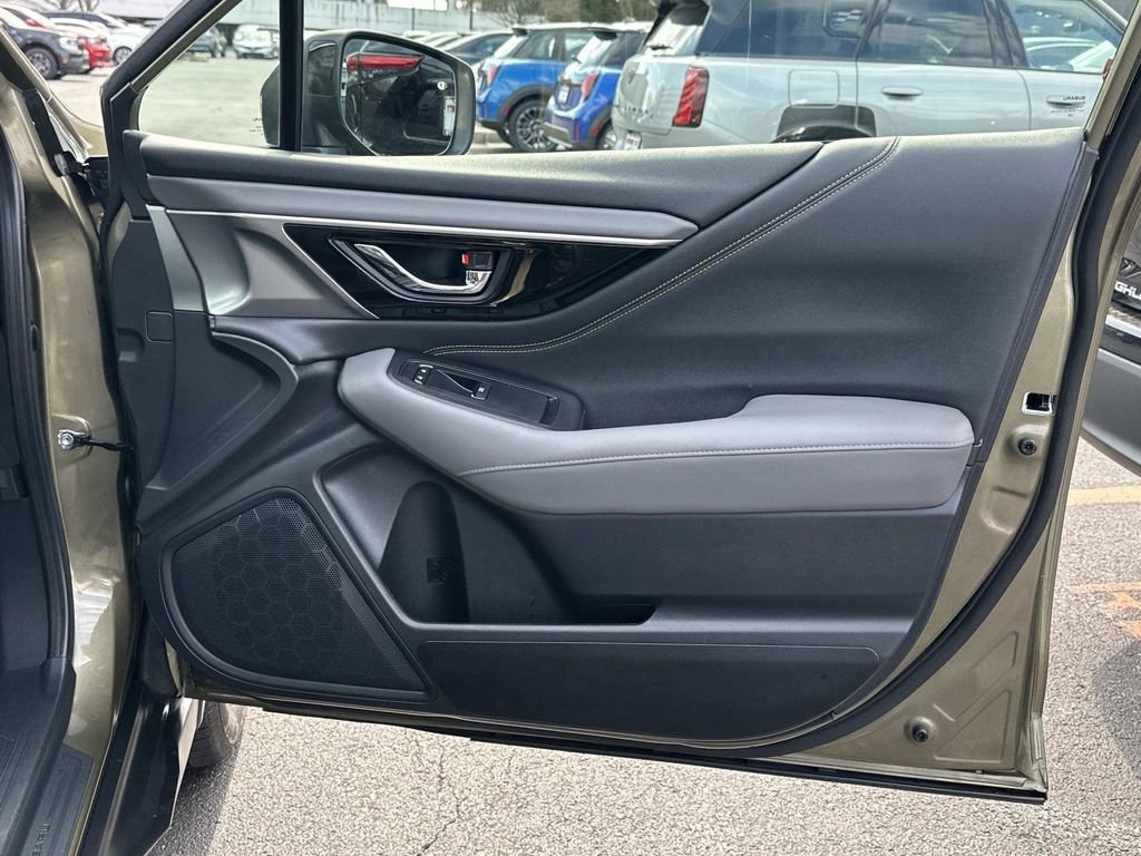 Used 2020 Subaru Outback Onyx Edition XT w/ Popular Package #2 image 29