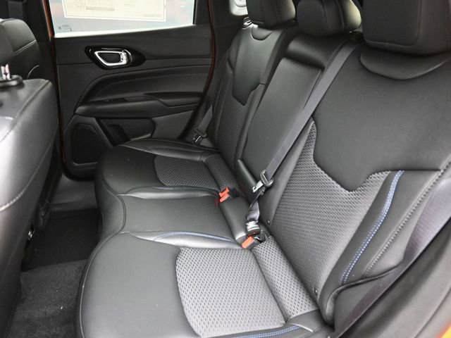 New 2026 Jeep Compass Latitude AWD/4WD image 17