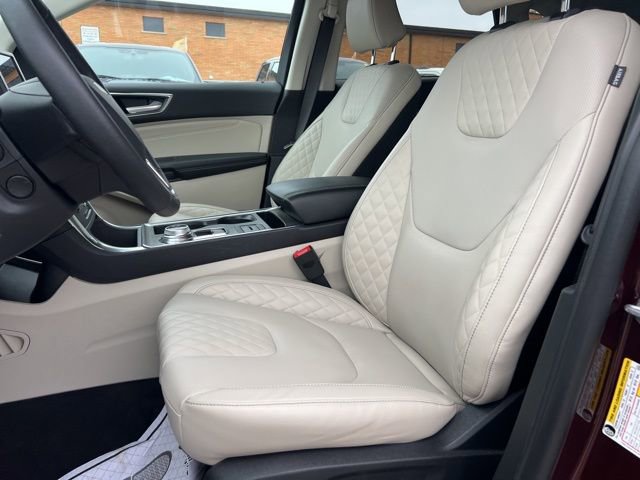 Certified 2024 Ford Edge Titanium w/ Equipment Group 301A image 19