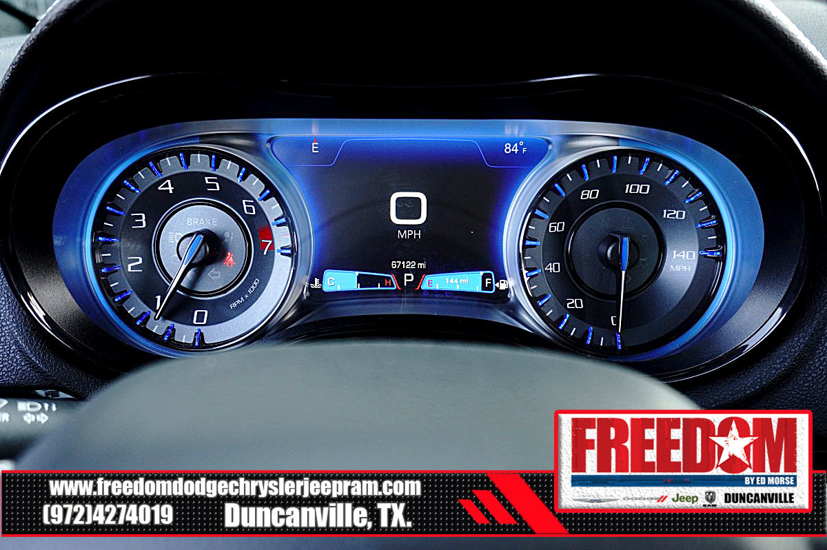 Used 2023 Chrysler 300 S RWD image 18