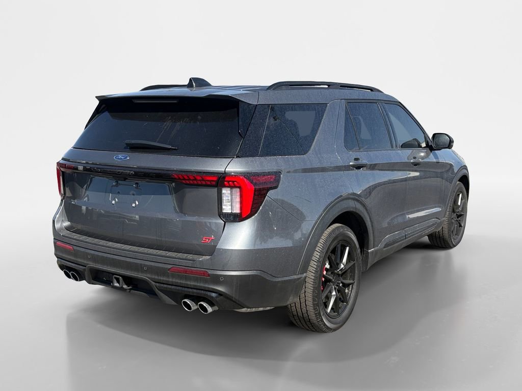Used 2025 Ford Explorer ST AWD/4WD image 5