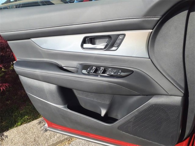 New 2025 Nissan Murano SL image 7