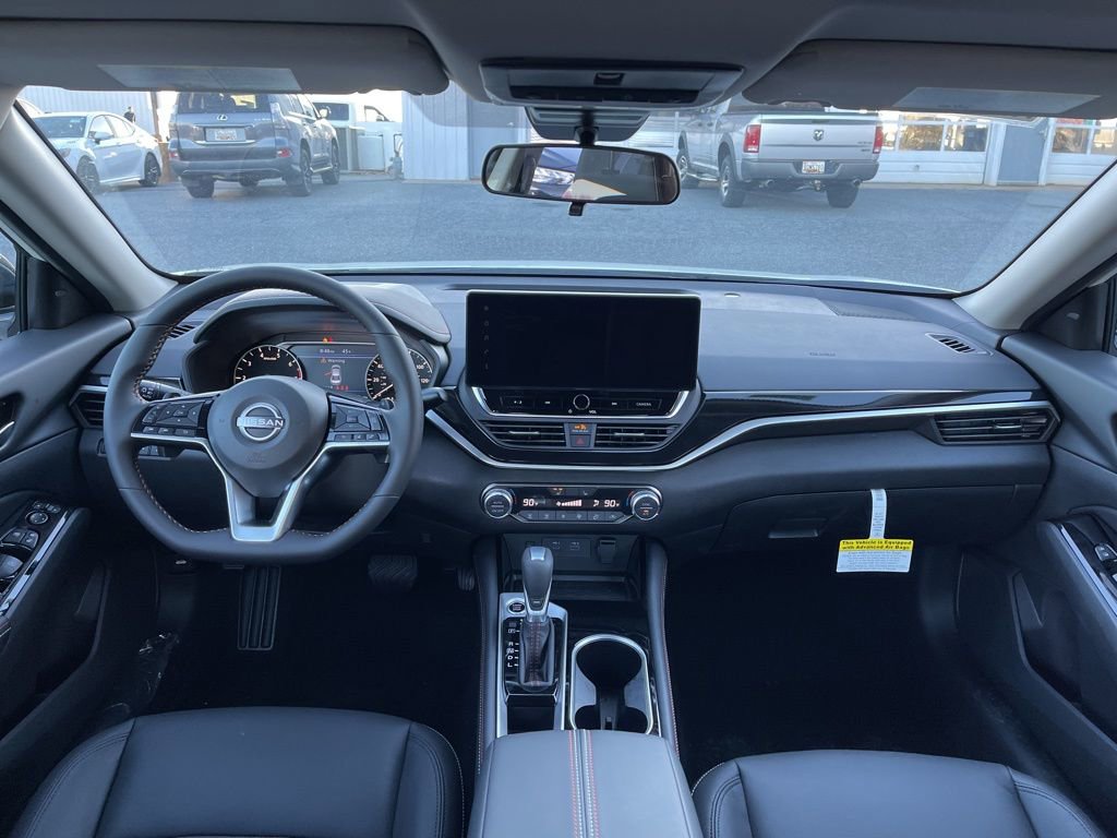 New 2025 Nissan Altima 2.5 SR w/ SR Premium Package image 6