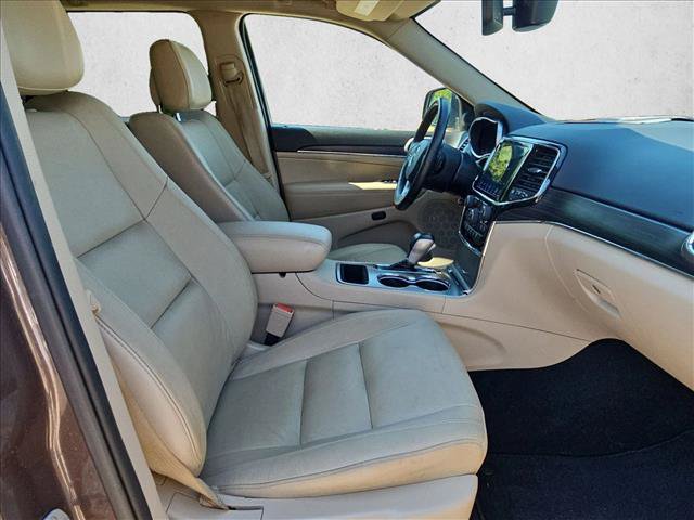 Used 2020 Jeep Grand Cherokee Limited RWD image 17