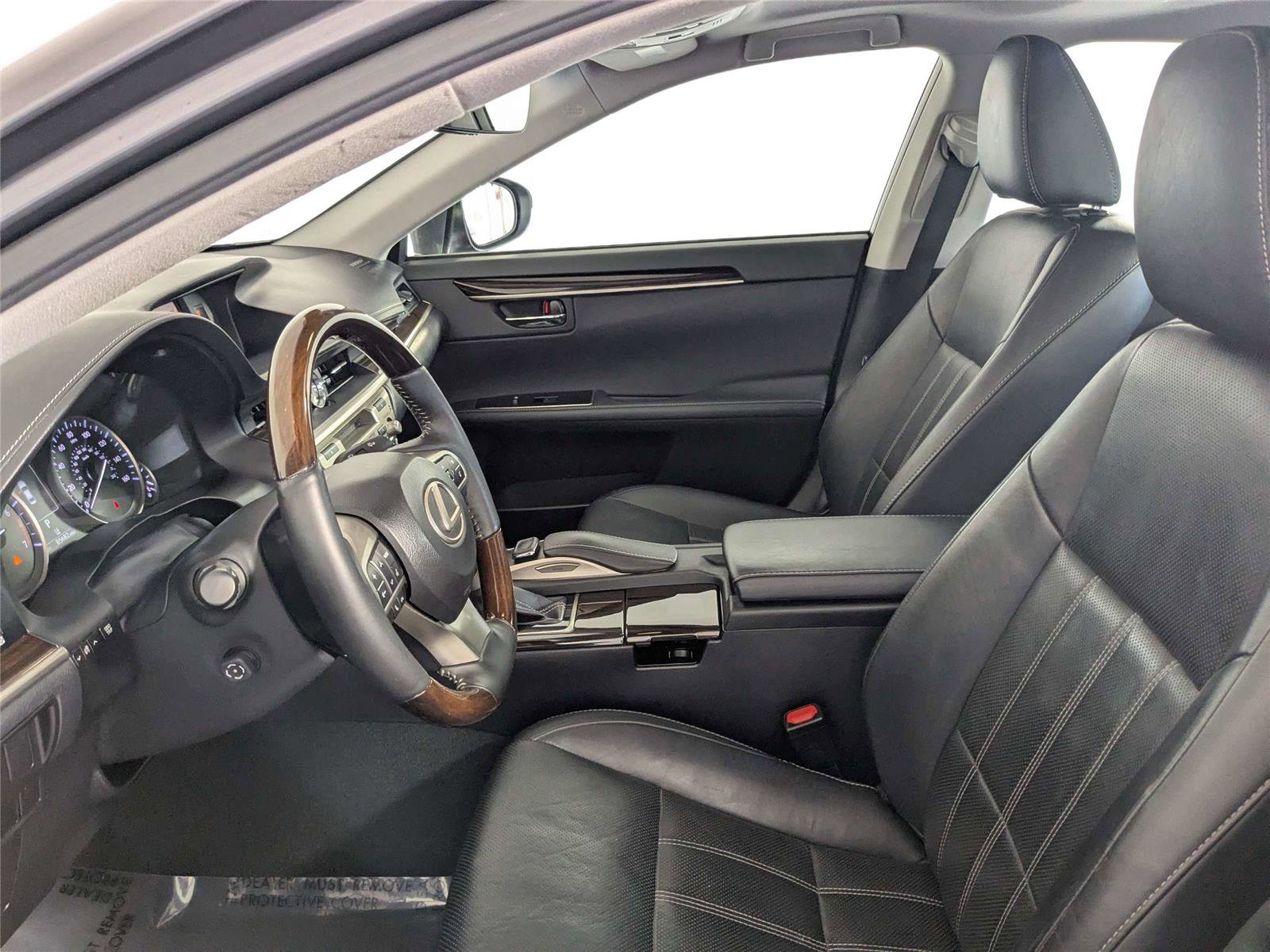 Used 2016 Lexus ES 350 w/ Luxury Package w/Wood Trim image 9