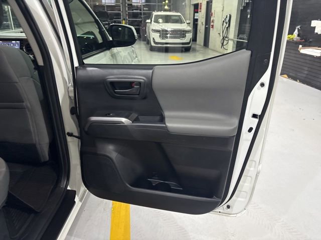 Used 2023 Toyota Tacoma SR5 w/ Technology Package image 30