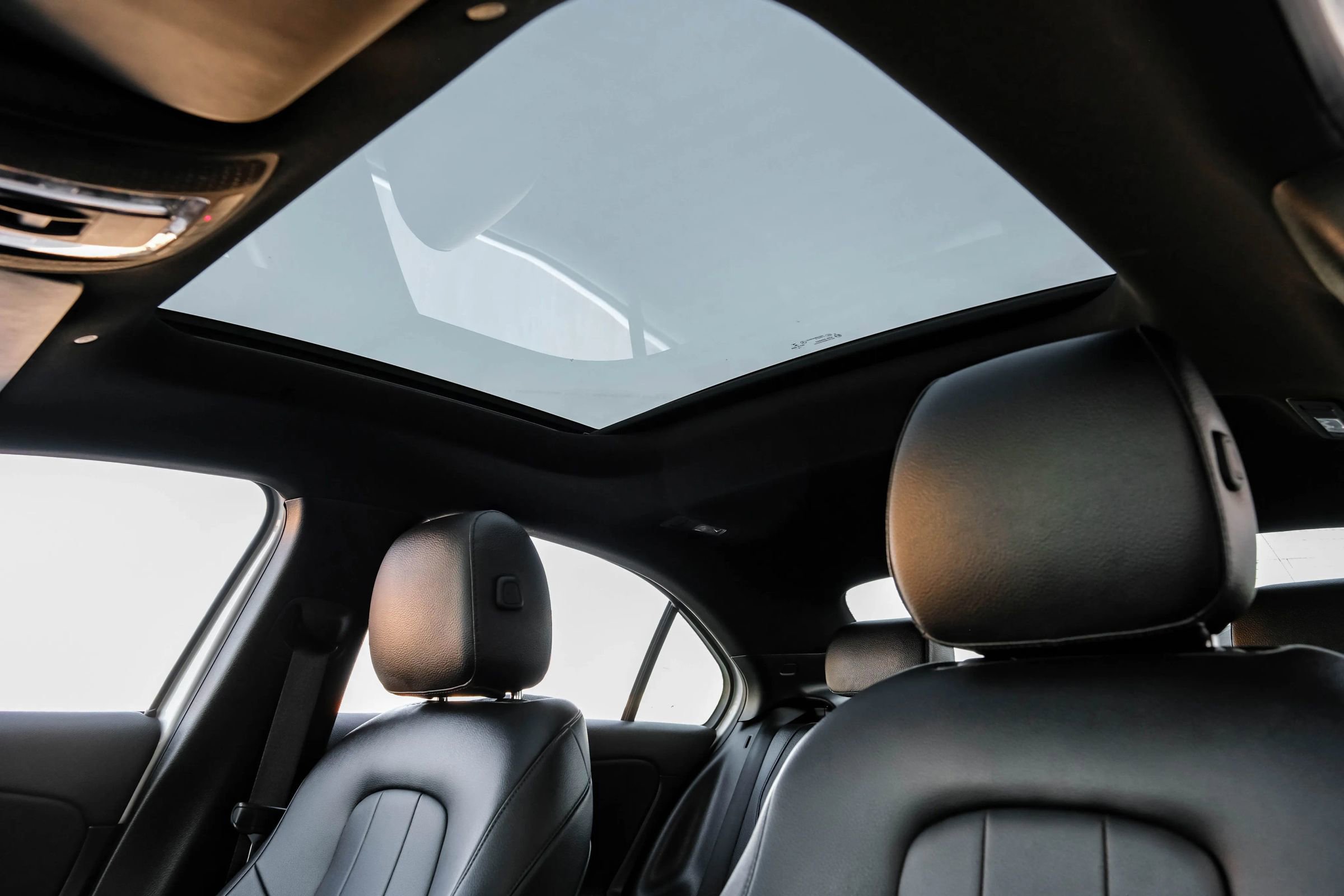 Used 2019 Mercedes-Benz A 220 4MATIC image 5