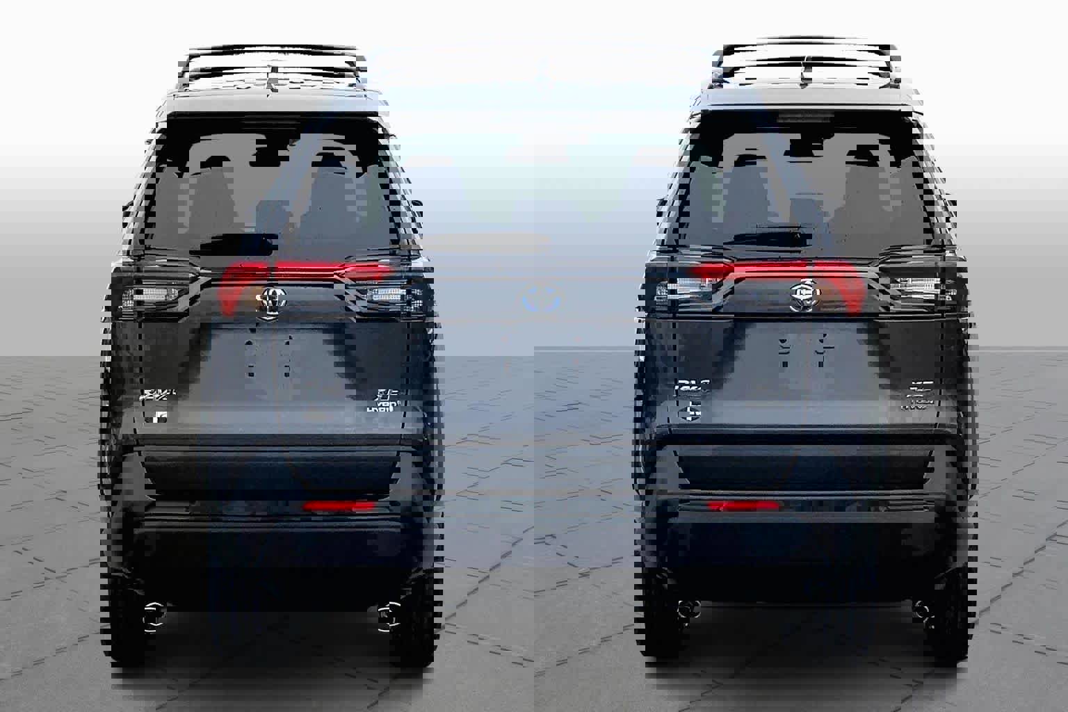 Used 2024 Toyota RAV4 XLE Premium w/ Weather Package image 5