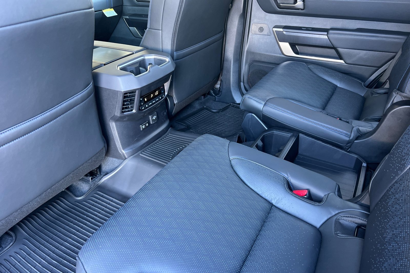New 2026 Toyota Sequoia Platinum AWD/4WD image 11