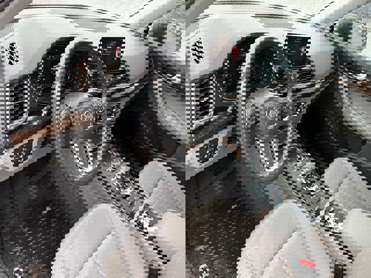 Used 2019 Audi Q5 2.0T Premium Plus w/ Premium Plus Package image 16