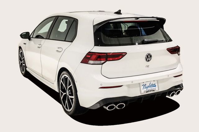 Used 2024 Volkswagen Golf R image 8