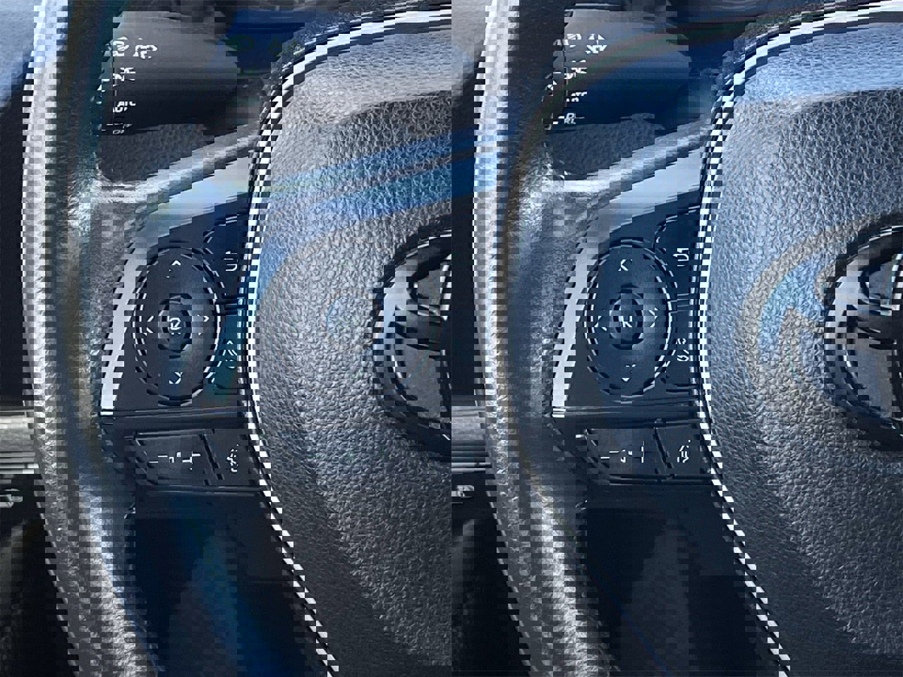 Used 2023 Toyota Corolla SE image 12