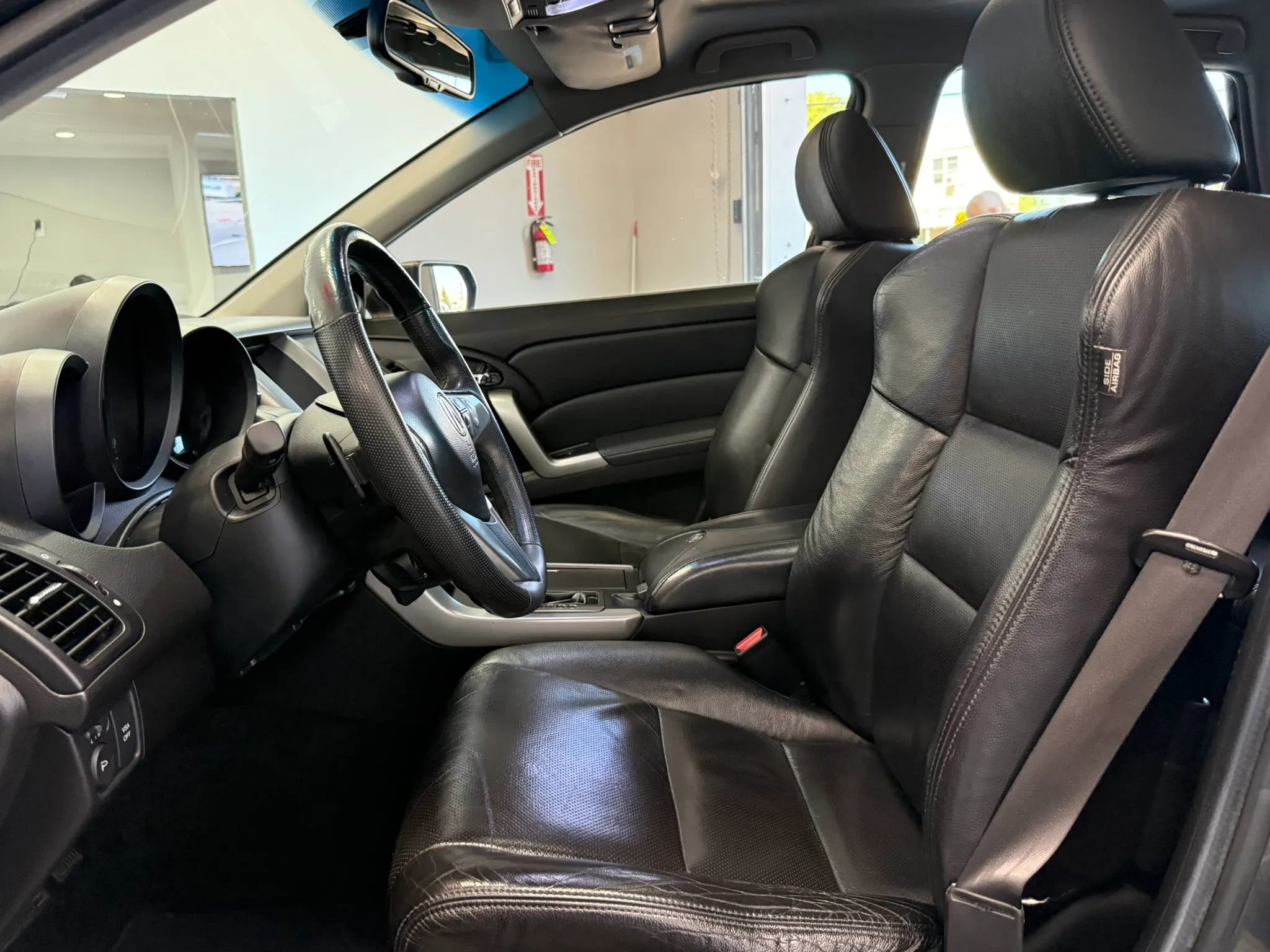 Used 2011 Acura RDX SH-AWD image 8