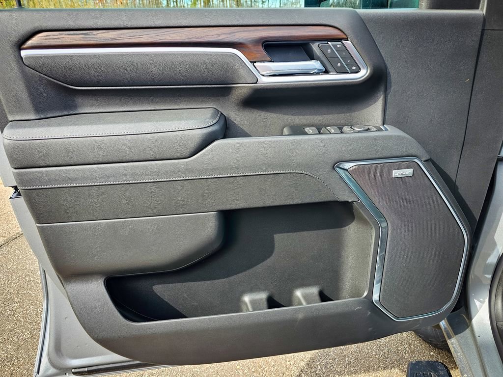 New 2026 GMC Sierra 2500 SLT w/ Max Trailering Package image 12