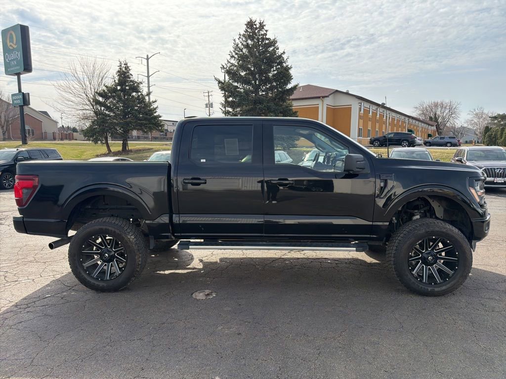 Used 2024 Ford F150 XLT AWD/4WD image 3