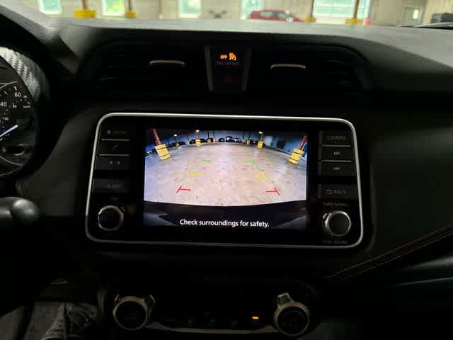 Used 2020 Nissan Versa SR FWD image 23