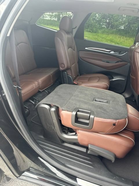 Used 2021 Buick Enclave Avenir w/ Avenir Technology Package AWD/4WD image 50