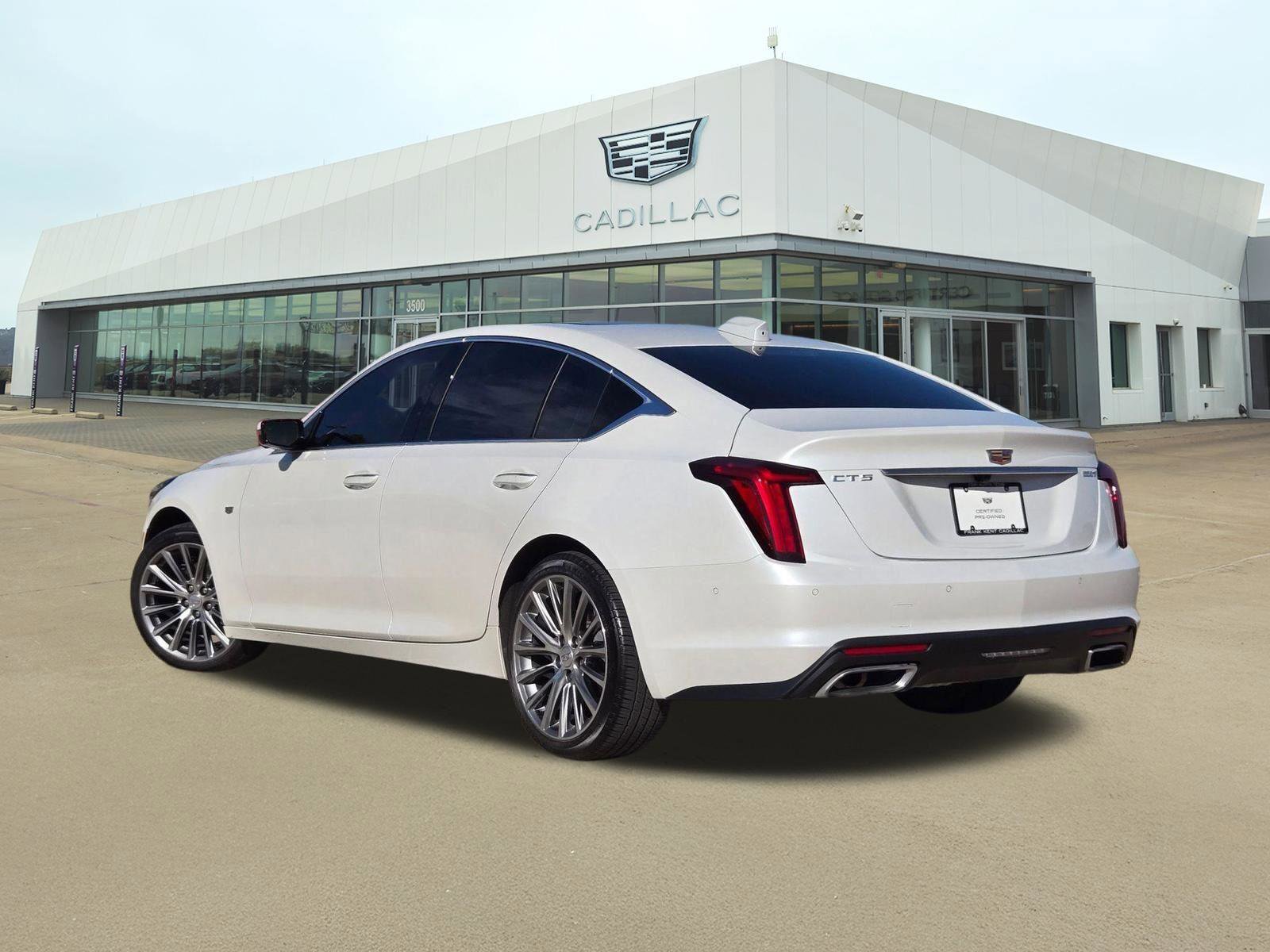 Used 2025 Cadillac CT5 Premium Luxury RWD image 4