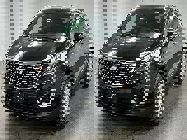 New 2025 Cadillac XT5 Luxury