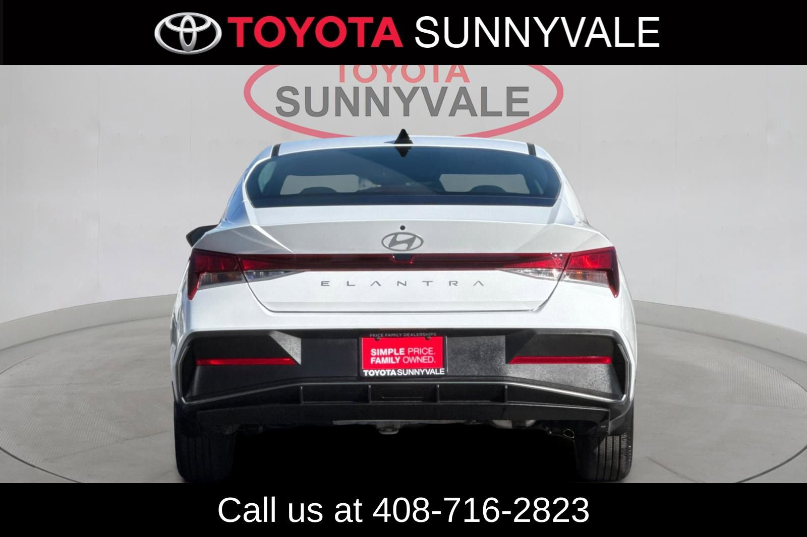 Used 2026 Hyundai Elantra SE image 8