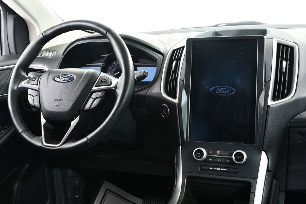 Used 2023 Ford Edge SEL w/ Sport Appearance Package image 8