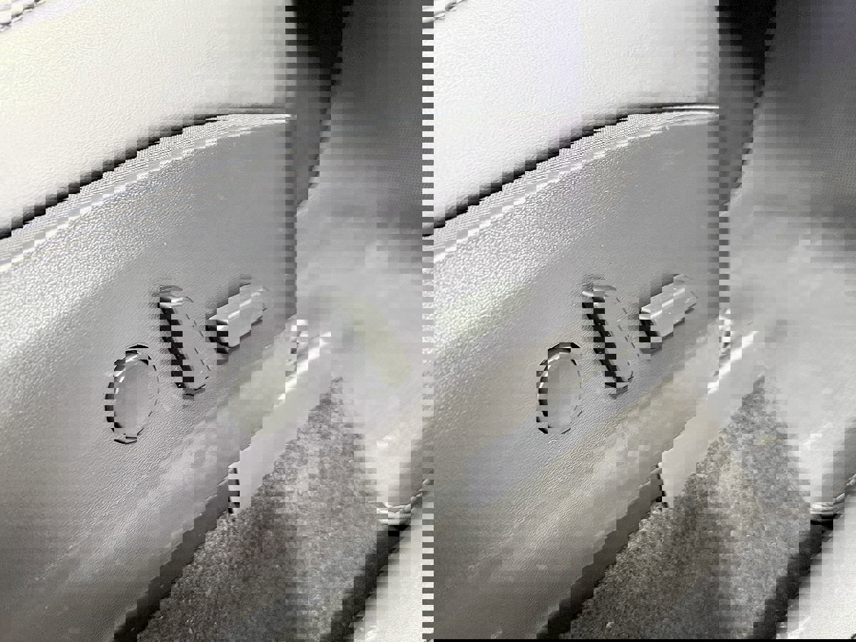 Used 2020 Tesla Model Y Long Range image 42