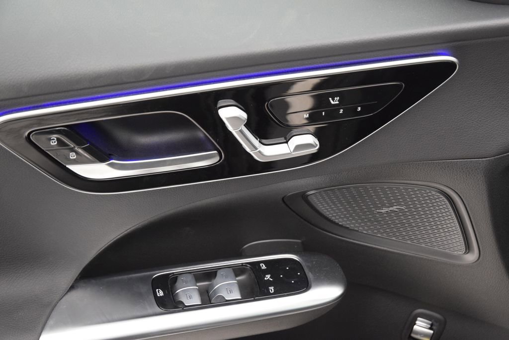 New 2026 Mercedes-Benz C 300 4MATIC Sedan image 22