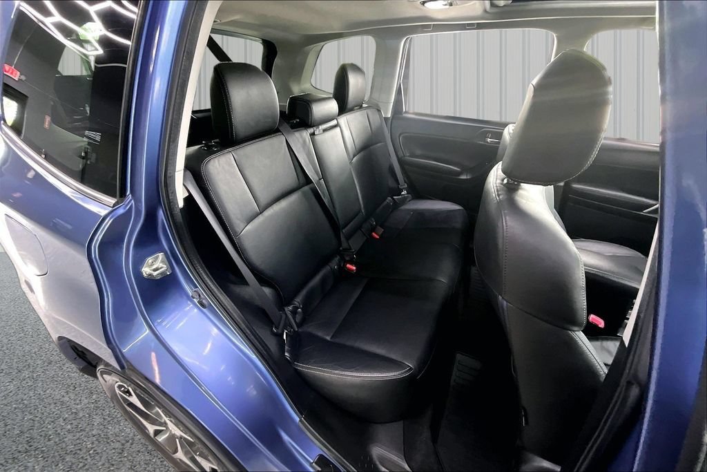 Used 2015 Subaru Forester 2.0XT Touring w/ Eyesight & Navigation System AWD/4WD image 26