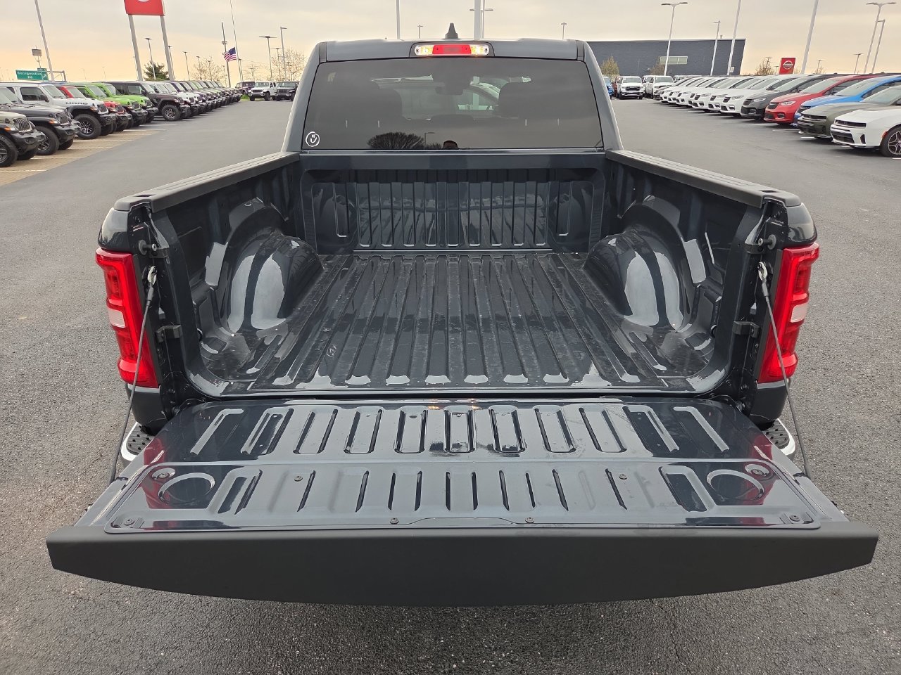 New 2026 RAM 1500 Big Horn AWD/4WD image 7