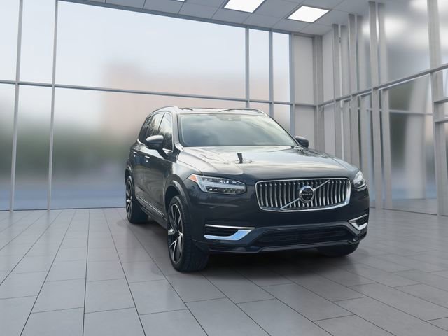 Used 2022 Volvo XC90 T8 Inscription Expression w/ Advanced Package image 3