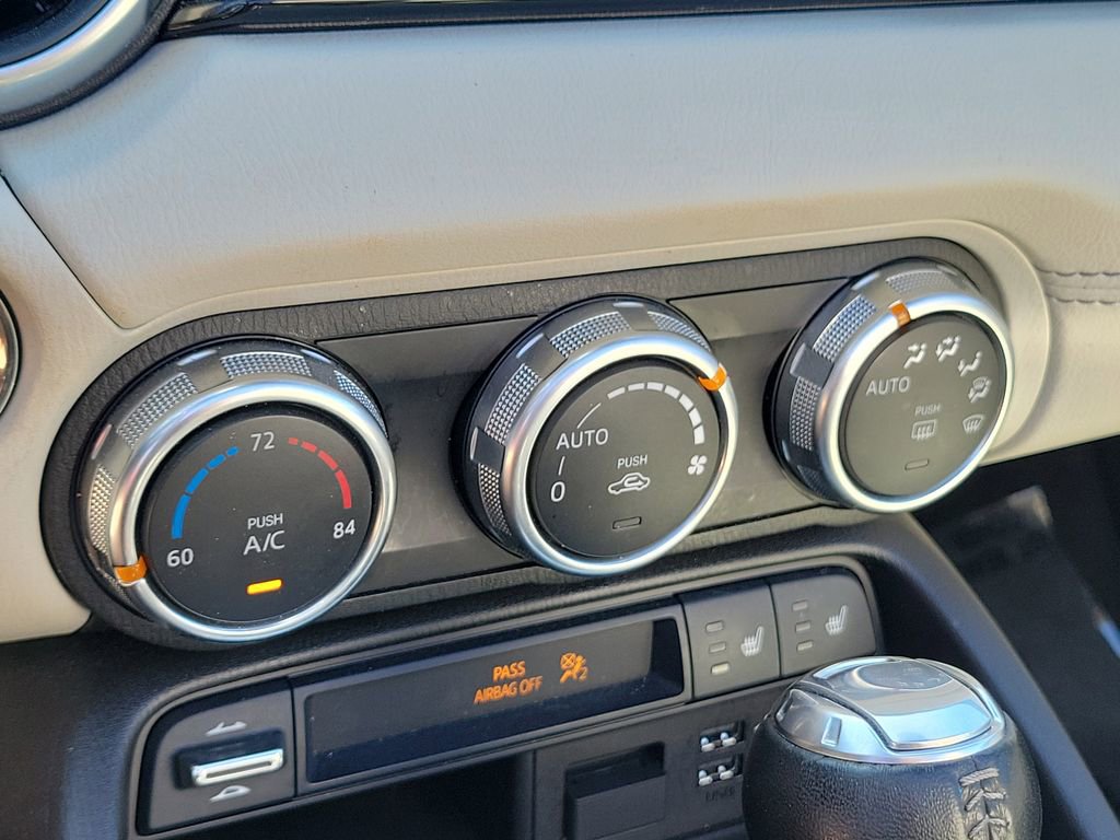 Used 2021 MAZDA MX-5 Miata RF Grand Touring image 27