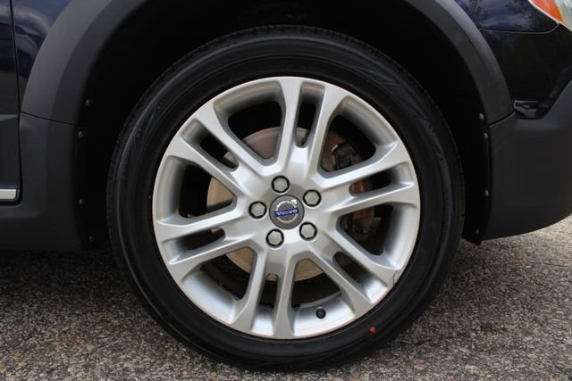 Used 2016 Volvo XC70 T5 Premier w/ Proximity Package AWD/4WD image 11