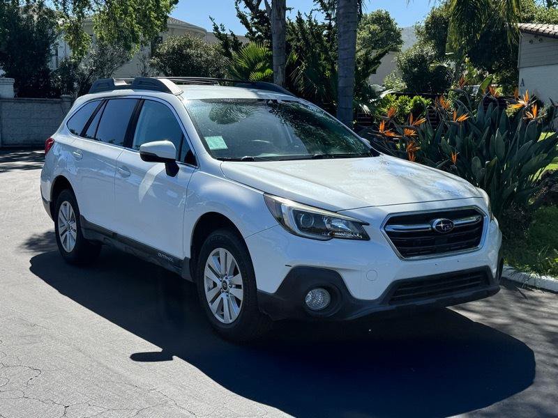 Used 2019 Subaru Outback 2.5i Premium AWD/4WD image 4