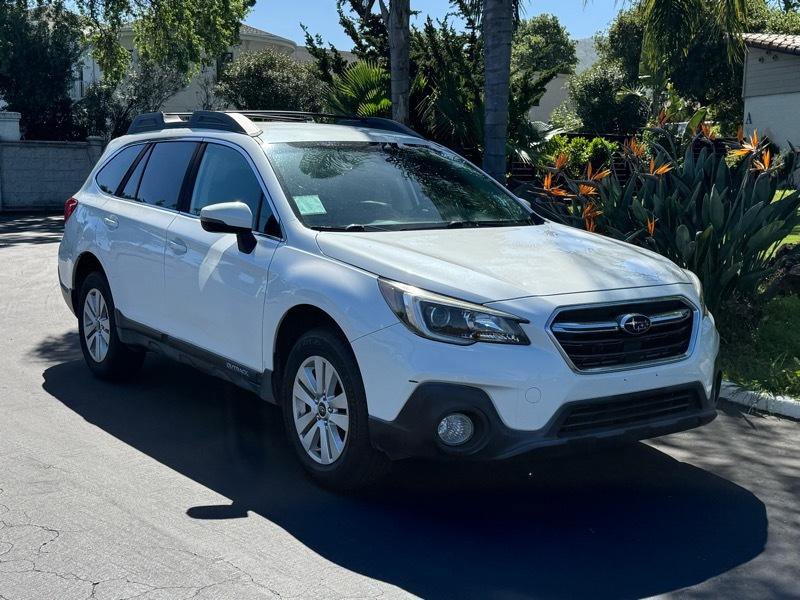 Used 2019 Subaru Outback 2.5i Premium AWD/4WD image 4