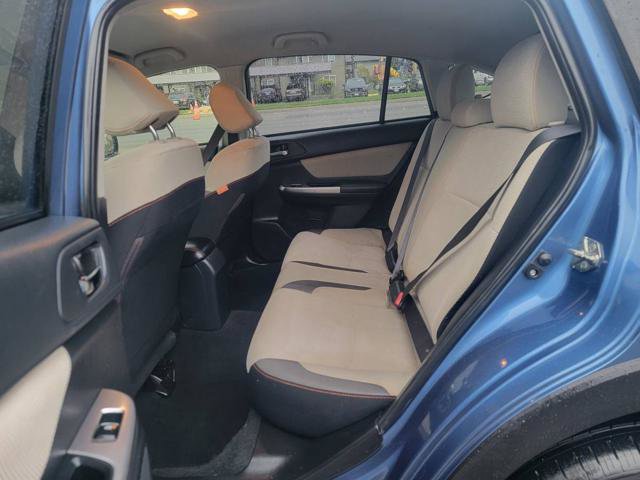 Used 2017 Subaru Crosstrek 2.0i Premium image 16