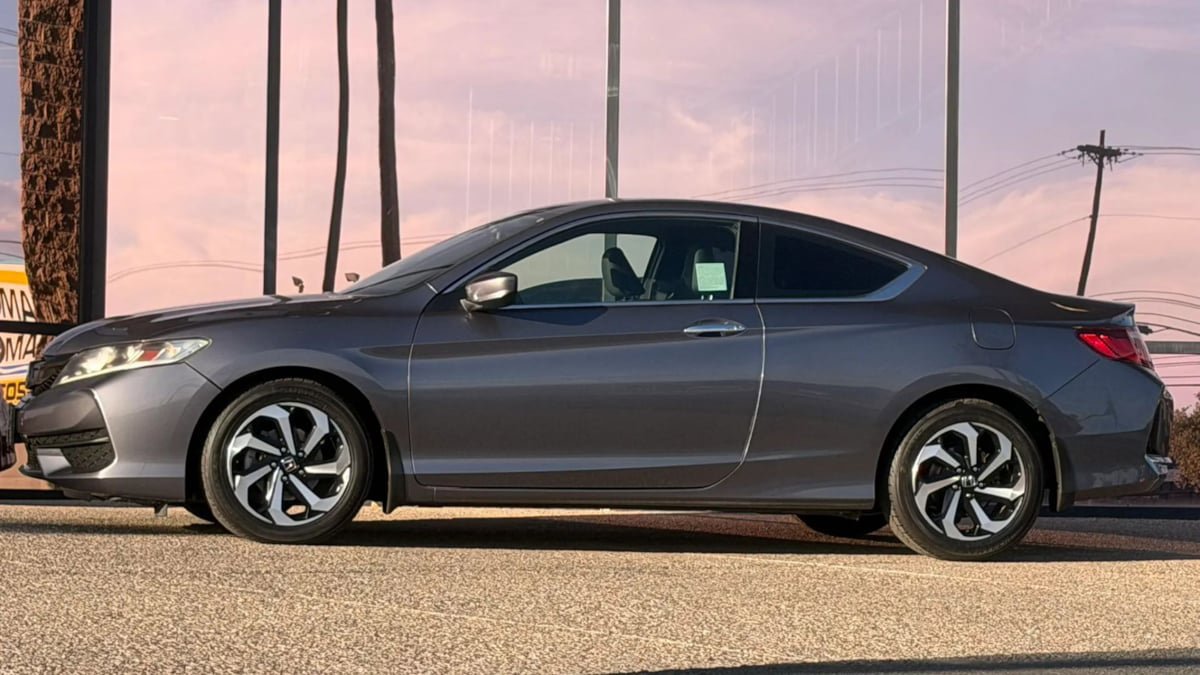 Used 2016 Honda Accord LX-S image 7