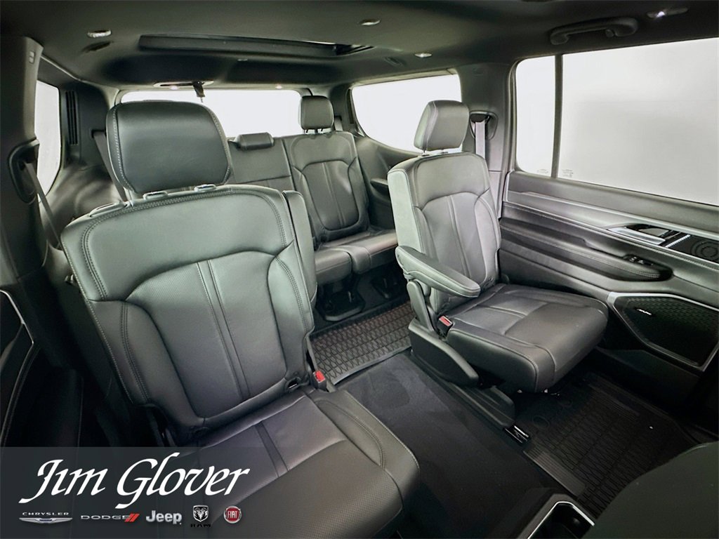 New 2025 Jeep Wagoneer Series II image 16