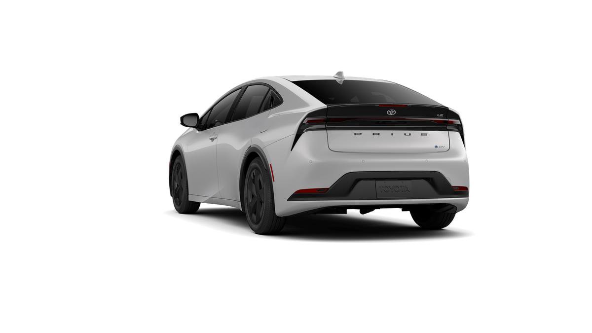 New 2026 Toyota Prius LE image 7