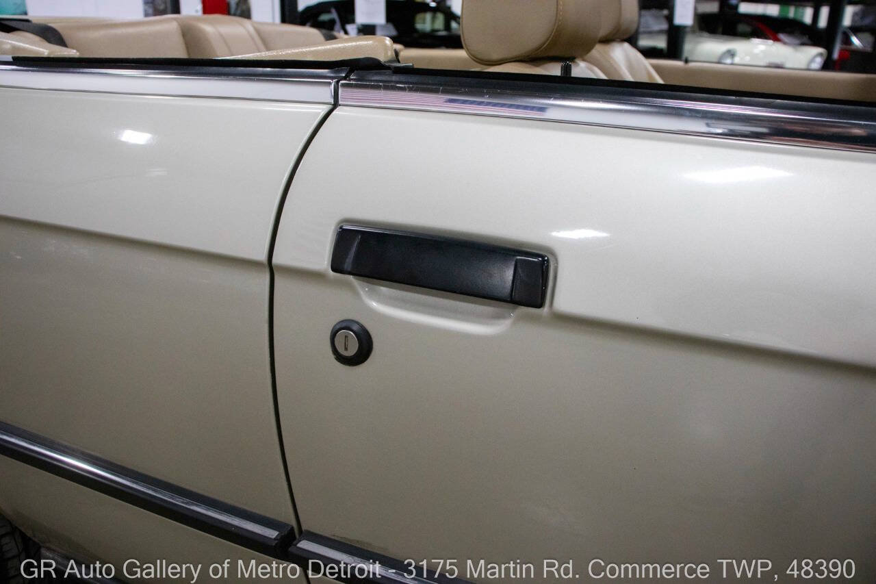 Used 1989 BMW 325i Convertible RWD image 38