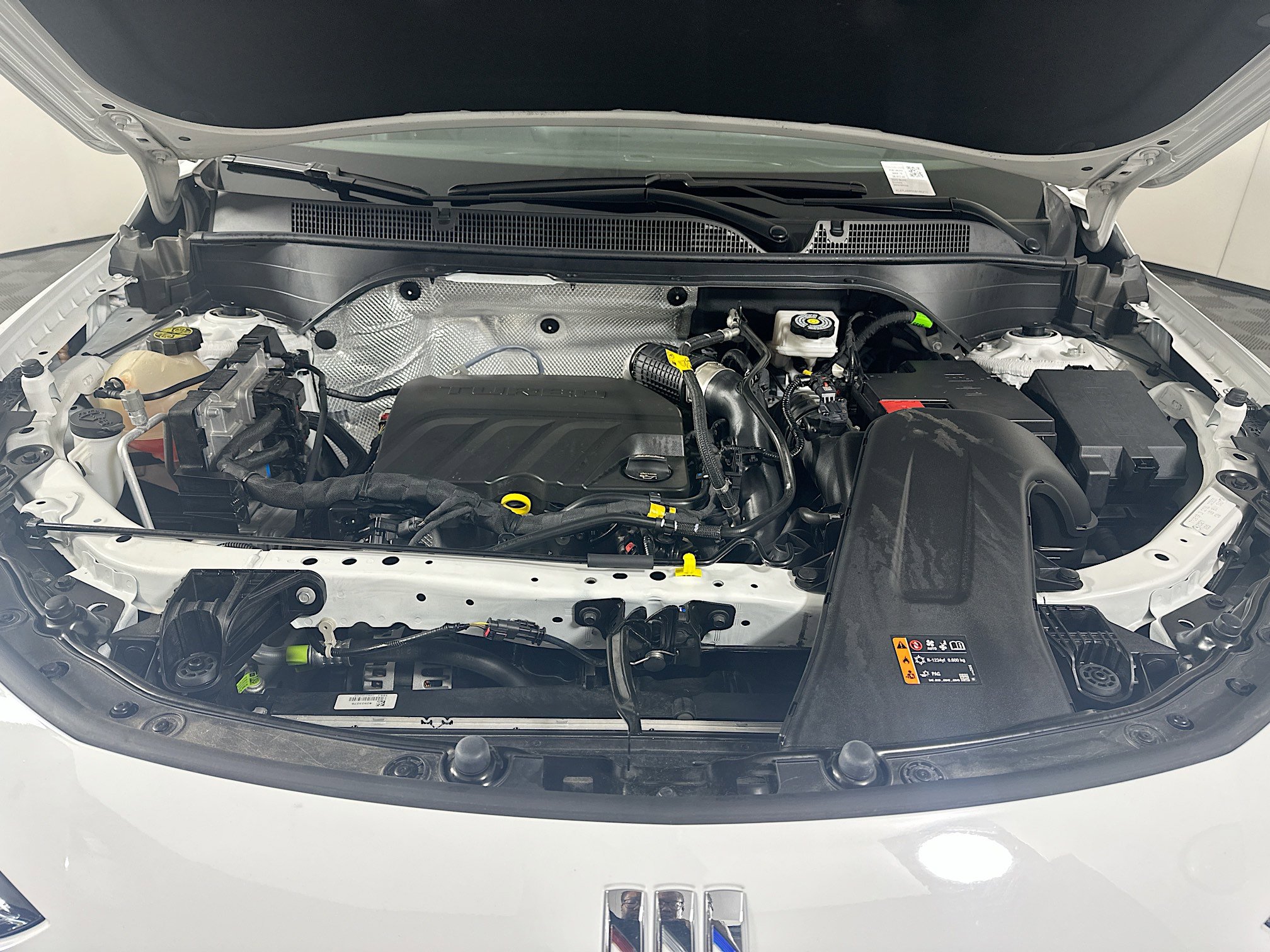 Used 2025 Buick Envista Preferred FWD image 33