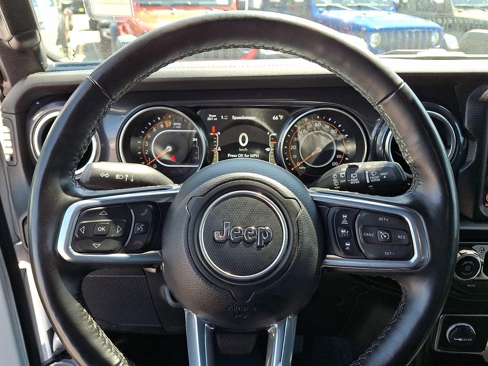 Used 2022 Jeep Wrangler Unlimited Sahara AWD/4WD image 20