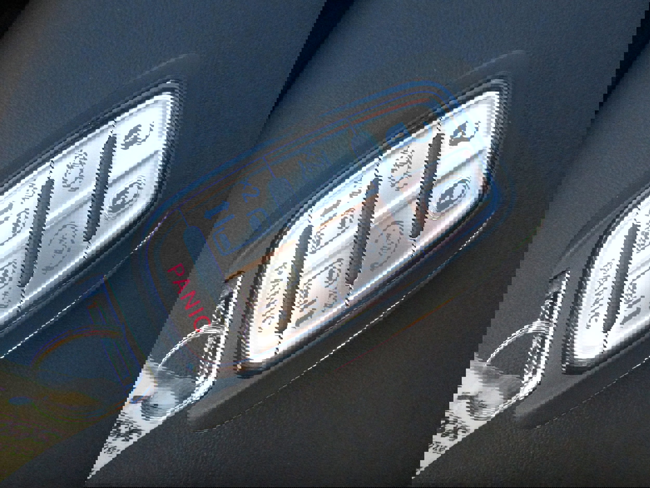 Used 2025 Chrysler Pacifica Select image 44