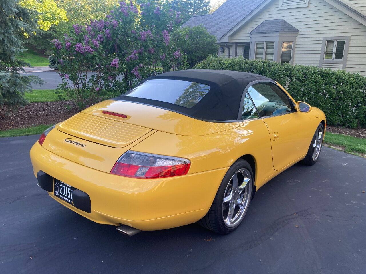 Used 2001 Porsche 911 Cabriolet image 63