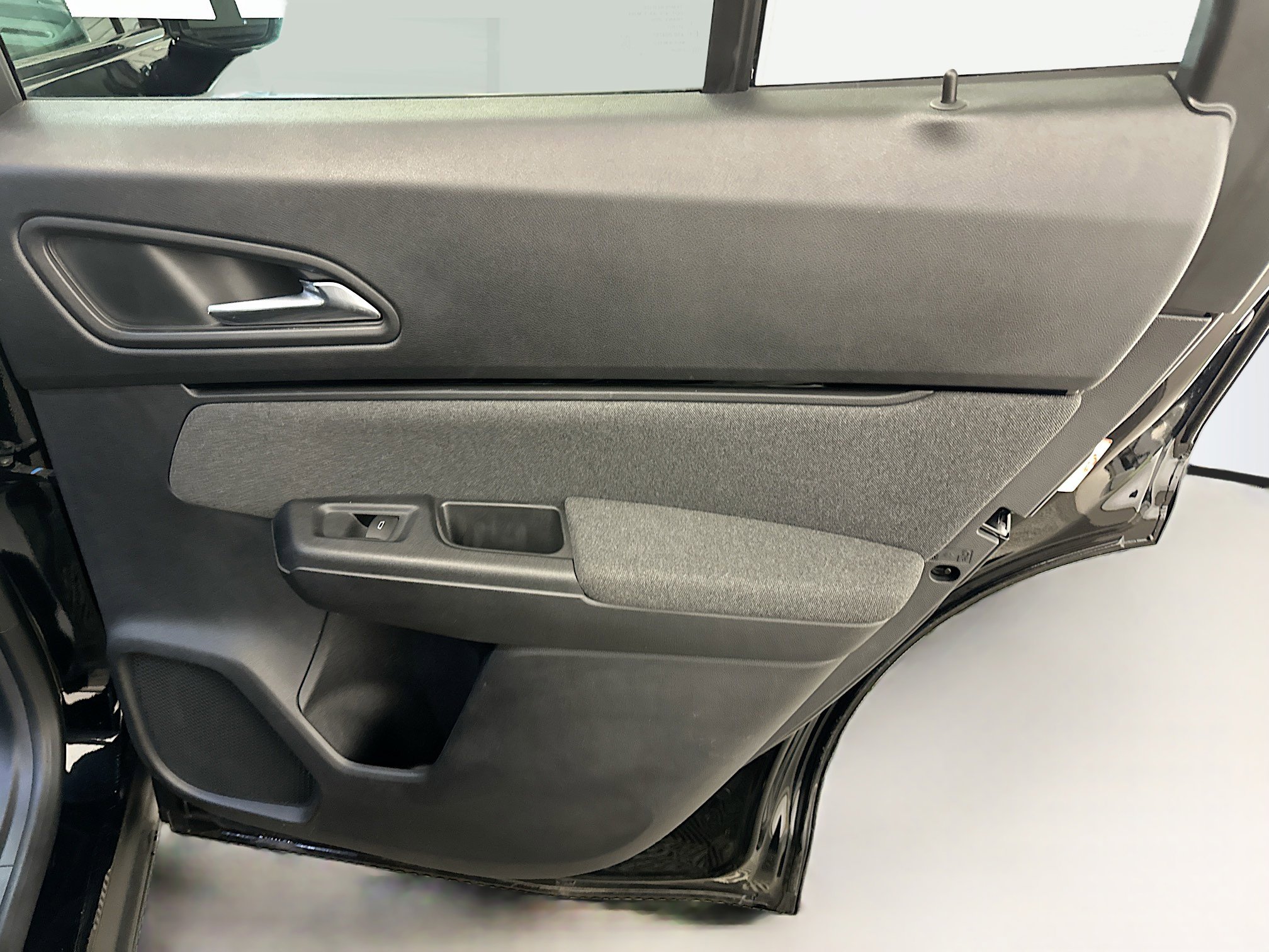 Used 2024 Honda Prologue EX image 31