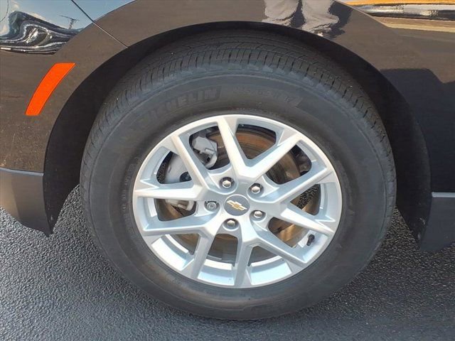 Used 2024 Chevrolet Equinox LT image 30