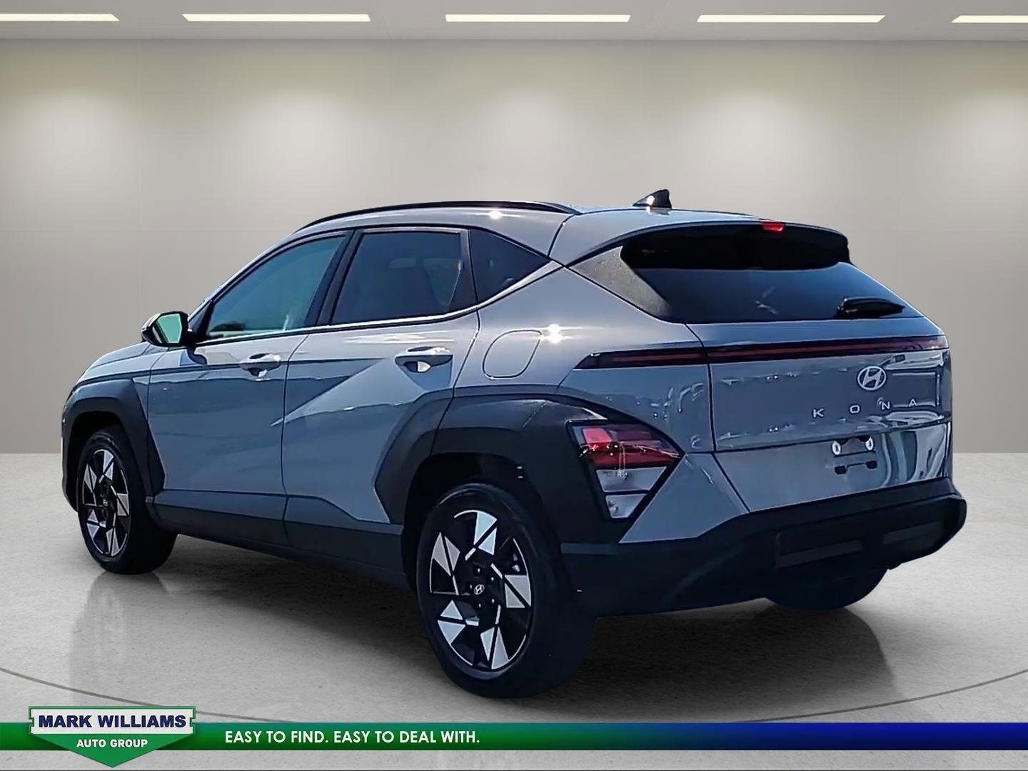 Used 2025 Hyundai Kona SEL image 6