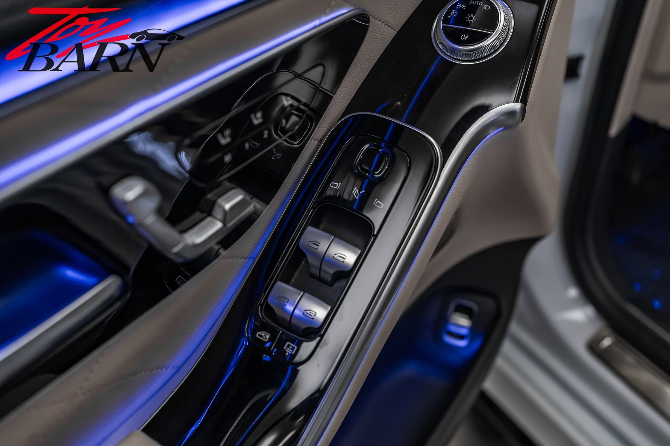 Used 2024 Mercedes-Benz S 580e 4MATIC Sedan image 21