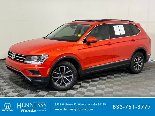 Used 2018 Volkswagen Tiguan SE w/ Panoramic Sunroof Package